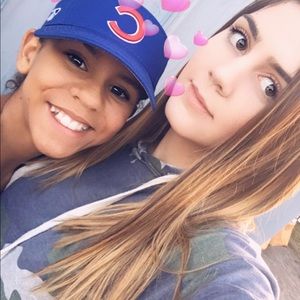 Meet your Posher, Holly